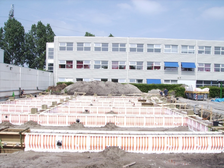 897.JPG